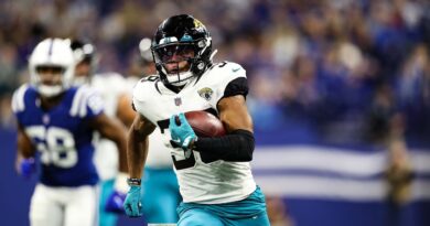 Two Week-11 Waiver Wire Sleepers Who Could Save Your Team